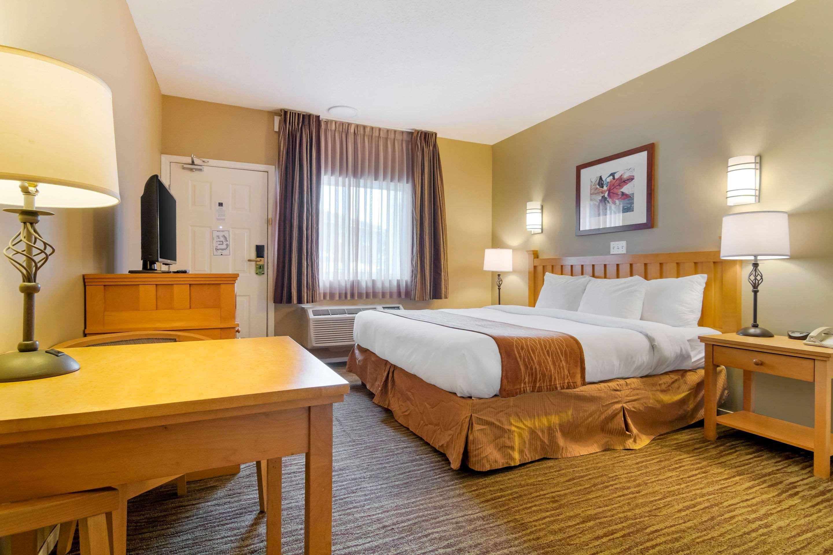 Econo Lodge Inn & Suites North Vancouver Zewnętrze zdjęcie