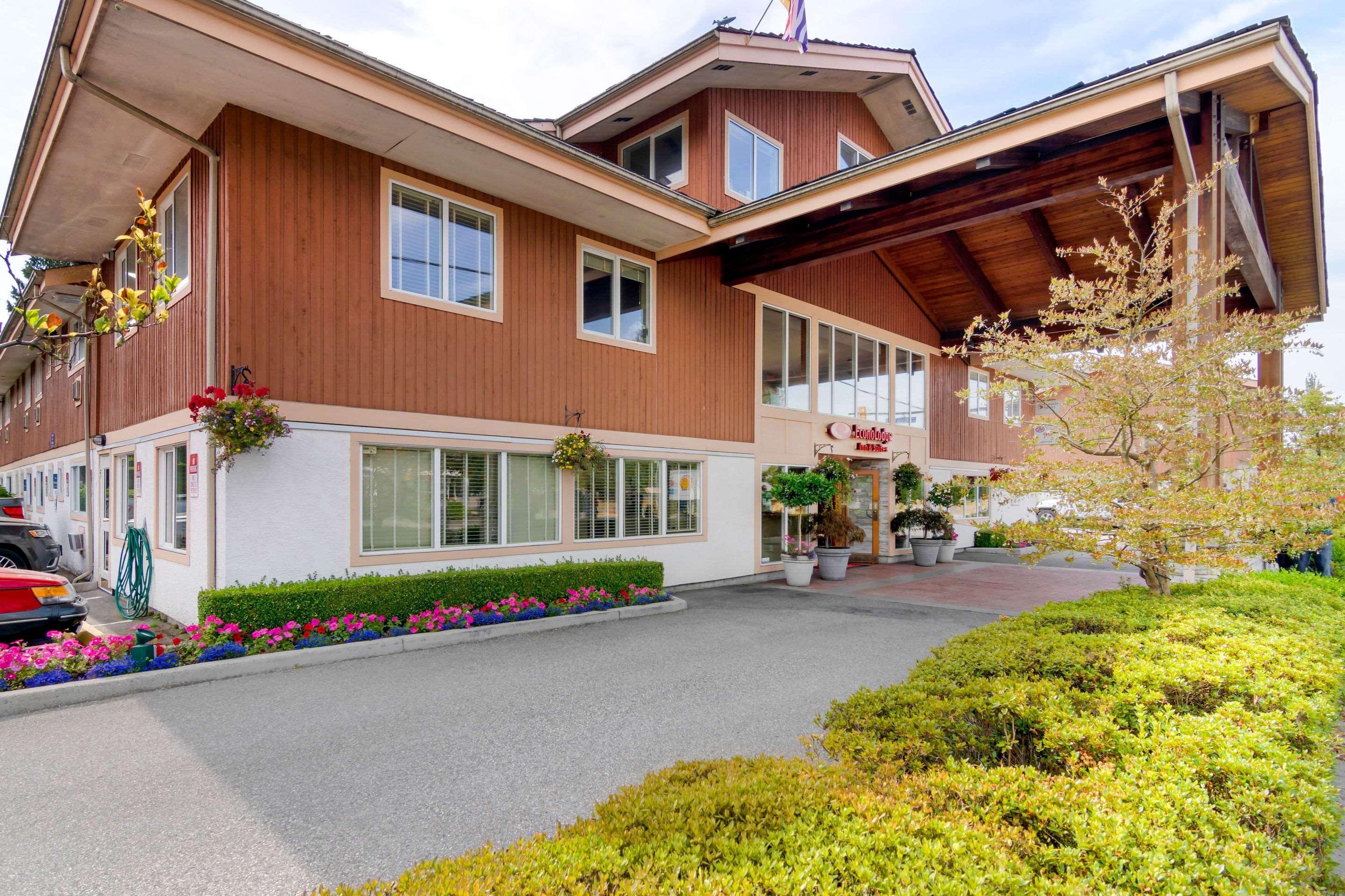 Econo Lodge Inn & Suites North Vancouver Zewnętrze zdjęcie